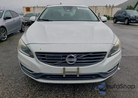 2014 Volvo S60 T5 z USA, uszkodzony, nr VIN YV1612FSXE1292571